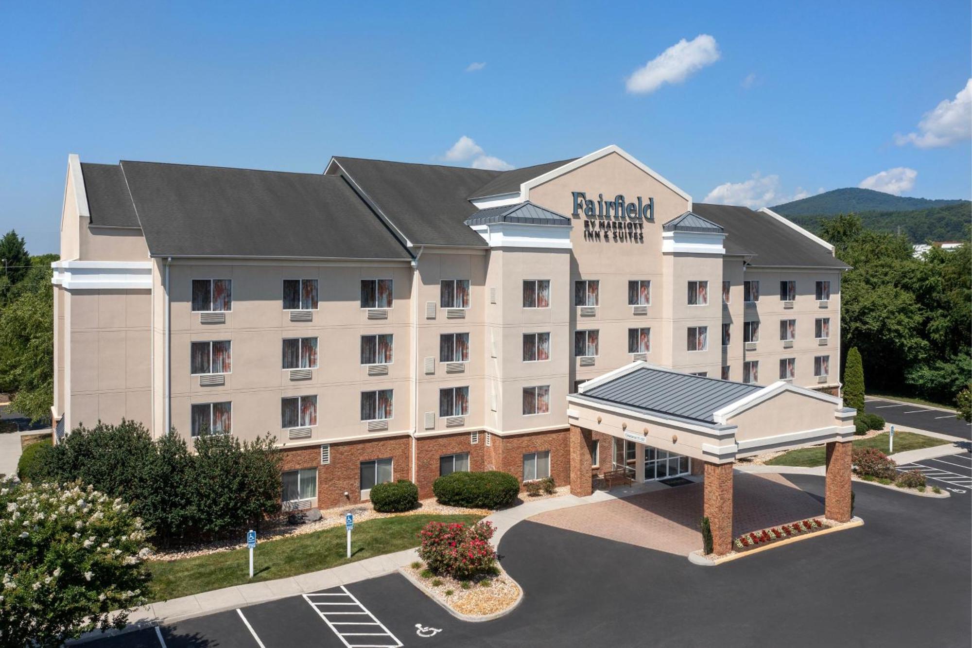 Fairfield Inn & Suites Roanoke Hollins/I-81 Kültér fotó